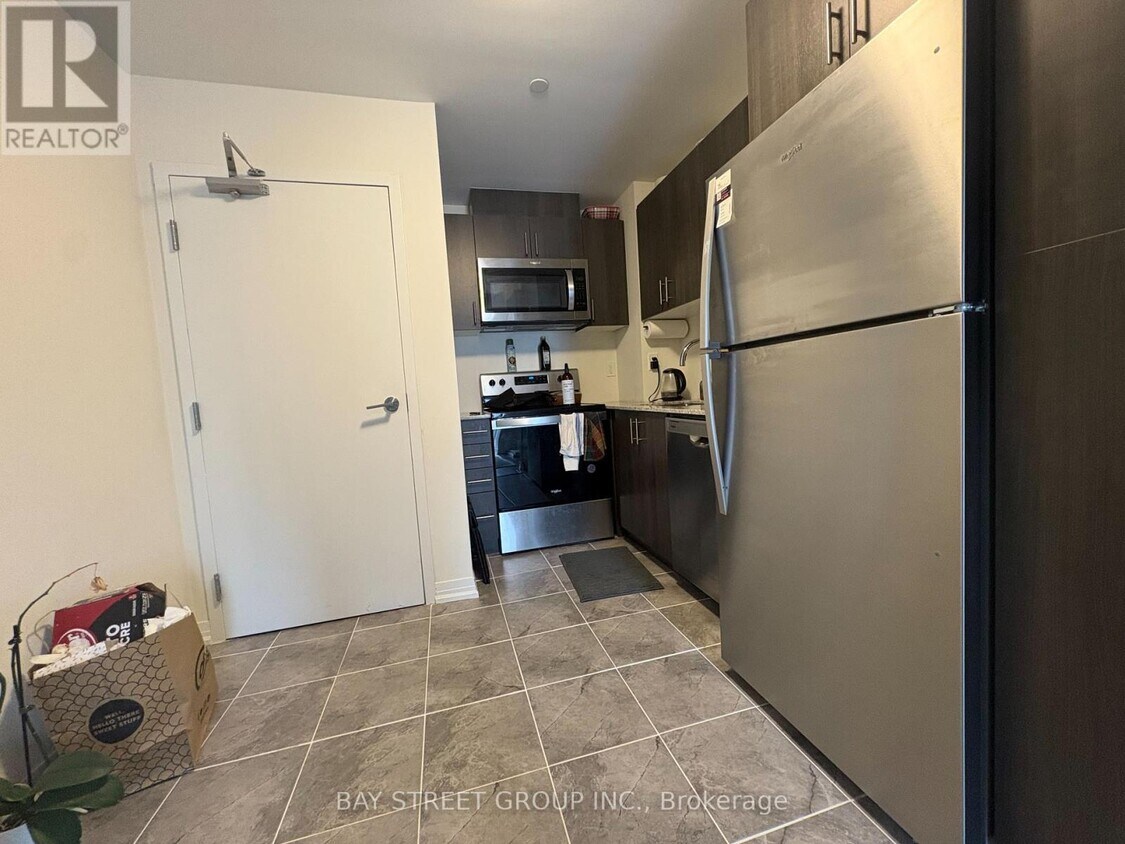 Photo principale - 145-145 Tapscott Rd