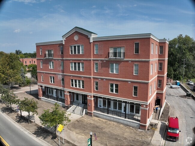 3D Exterior - Heritage on the River