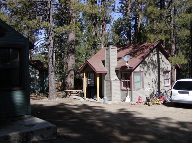 Building Photo - Stage Coach Lodge