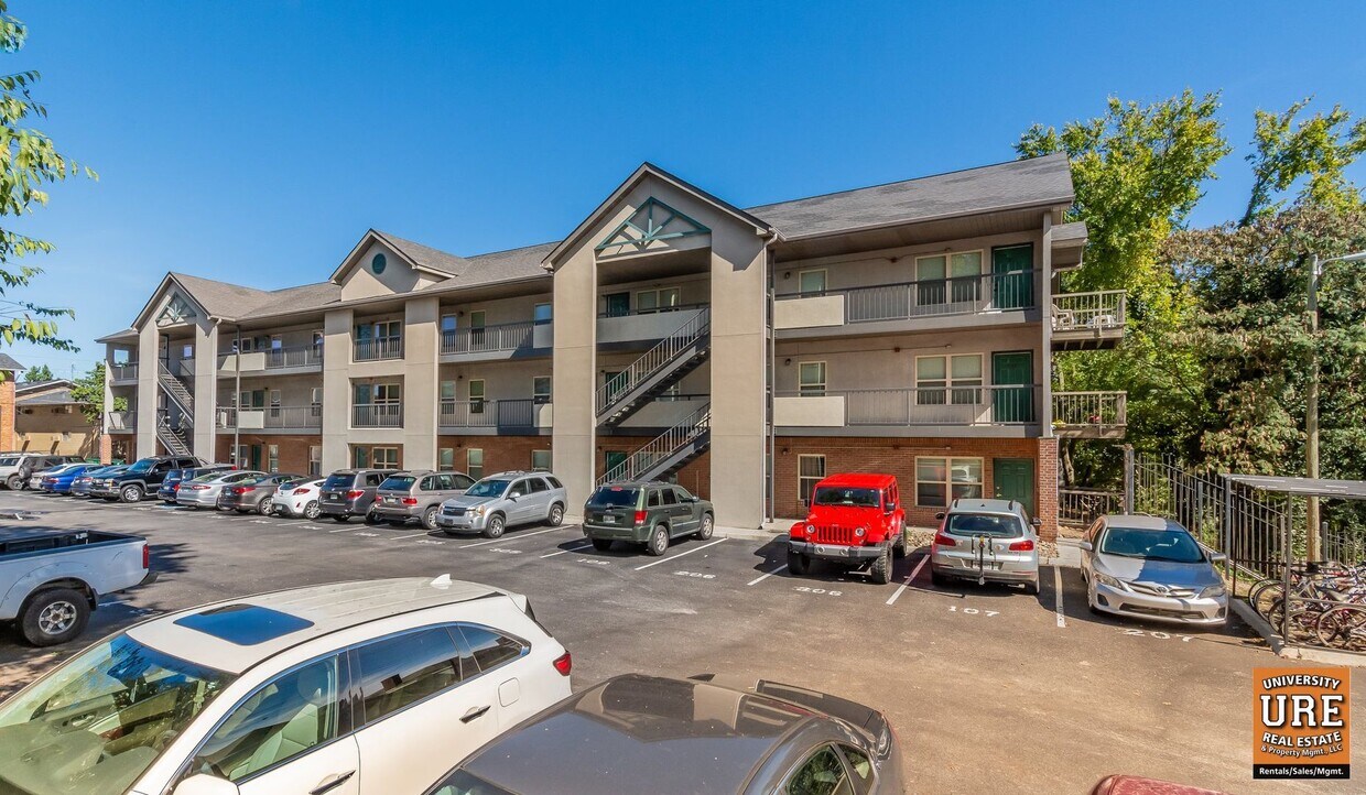 Foto principal - Laurel Villas Condominiums- 2025-2026