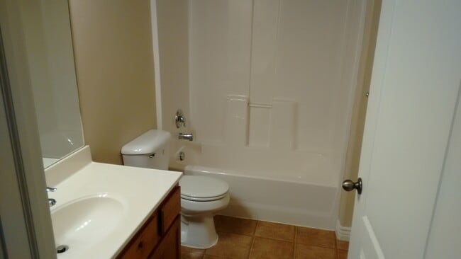 Restroom - 661 S. 2220 W
