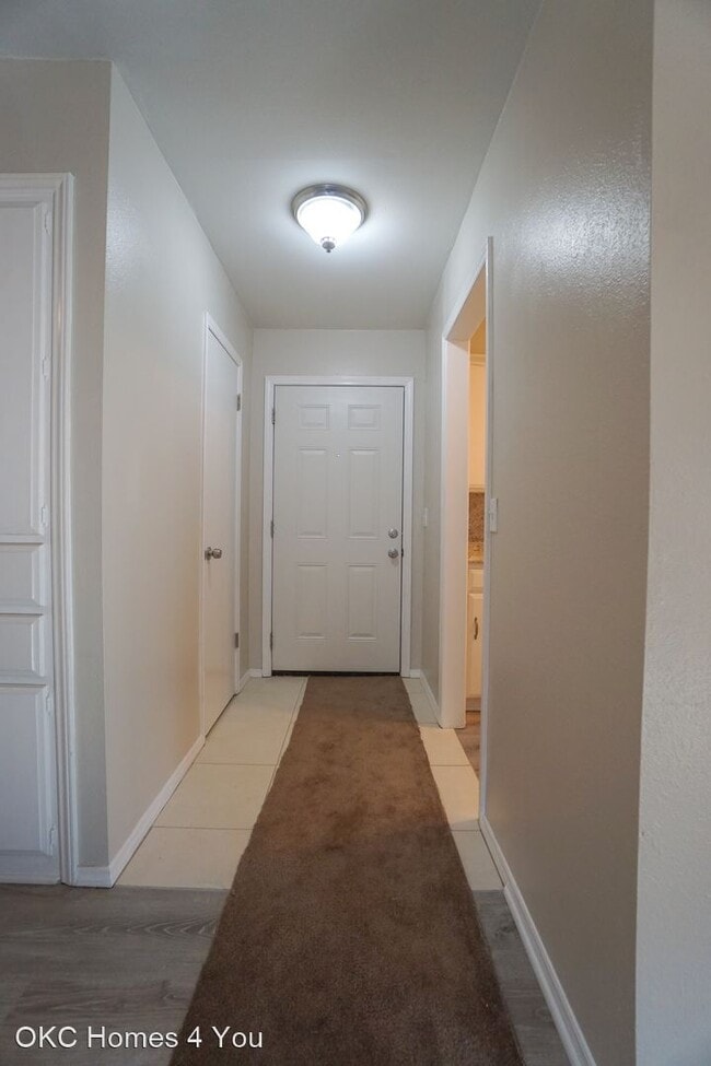 Building Photo - 3513 Willow Springs Dr