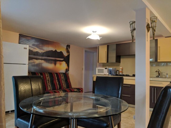 Foto del edificio - 139 Northwood Rd