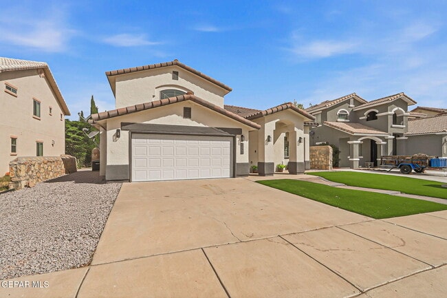 Foto del edificio - 3121 Tierra Paola Ln