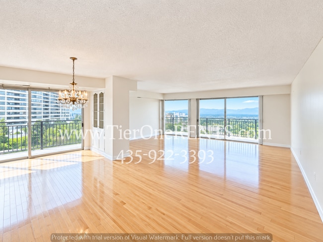 Building Photo - This property offers a NO DEPOSIT option available for qualified renters