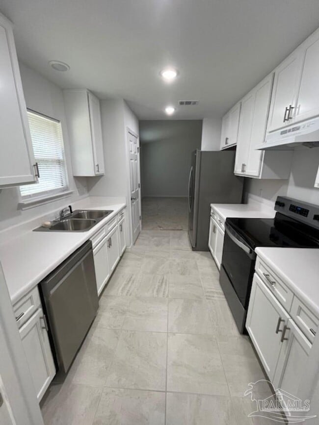 Building Photo - 9606 Pickwood Dr