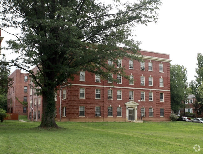 1451 Sheridan St NW - Bennett Hall