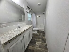 Building Photo - 13618 N Florida Ave Building Photo - 13618 N Florida Ave