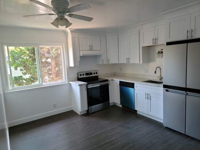 Foto del edificio - 3216 Delaware St
