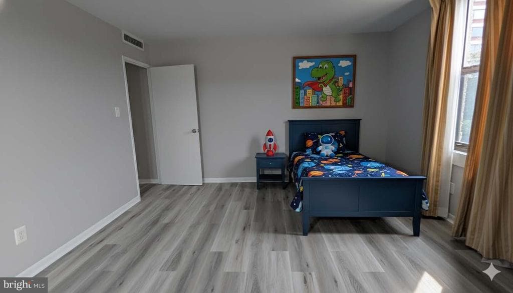 Primary Photo - 4600 Duke St