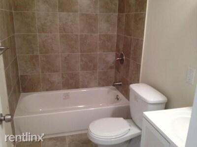Building Photo - 407 S 51st St