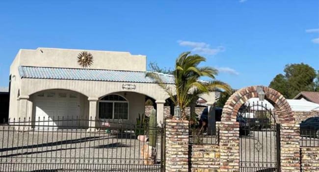 Building Photo - 13818 E 52nd St