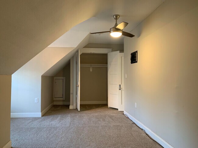 Building Photo - 3840 Harrison Blvd