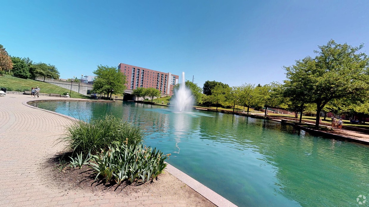 Photo - Gardens of Canal Court Apartments