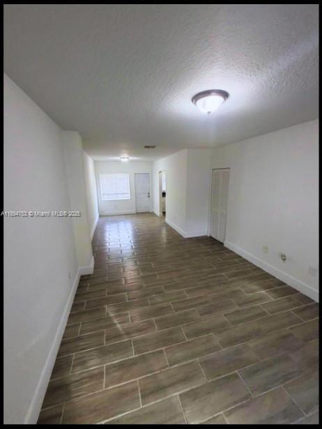 Foto del edificio - 8325 NW 5th Ave