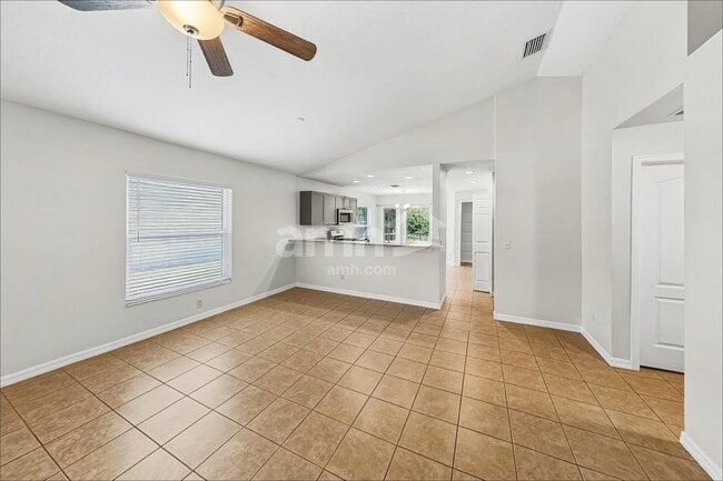 Building Photo - 14231 Gnatcatcher Terrace
