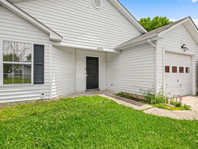 Building Photo - Foxhorn Village