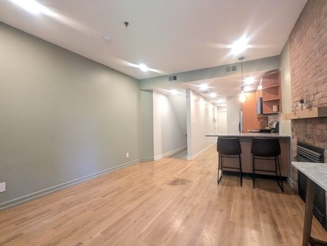 Foto del edificio - 128 Bright St