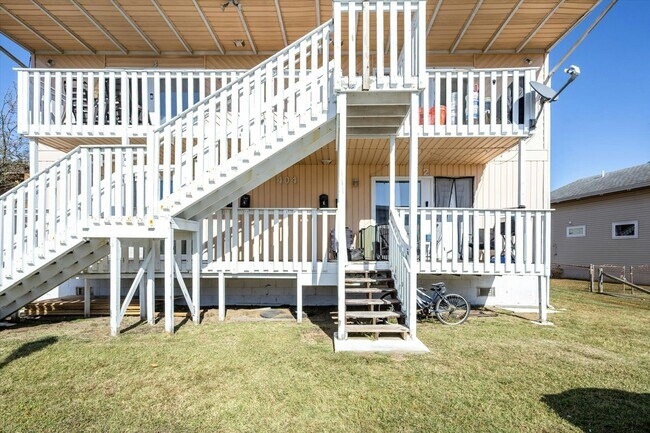 Foto del edificio - 404 Bayshore Dr