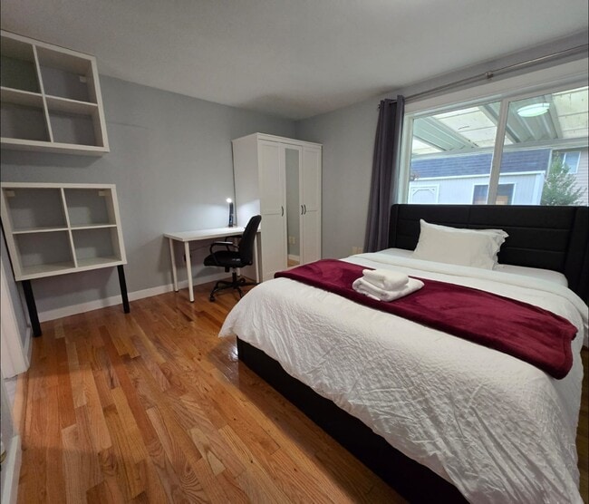 Foto del edificio - 19925 Wallingford Ave N