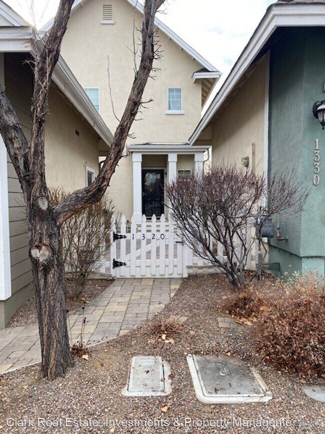Building Photo - 2 br, 2.5 bath House - 1320 Waterloo Drive