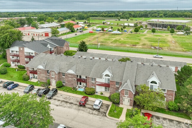 Contexto - Patriot Prairie of Woodstock (FKA Prairie View)