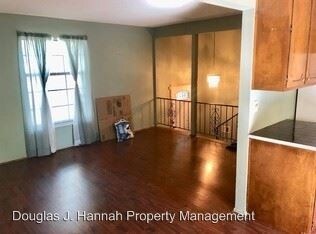 Building Photo - 3 br, 1.5 bath House - 7811 E 103rd Street