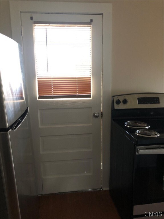 Foto del edificio - 106 Maple St