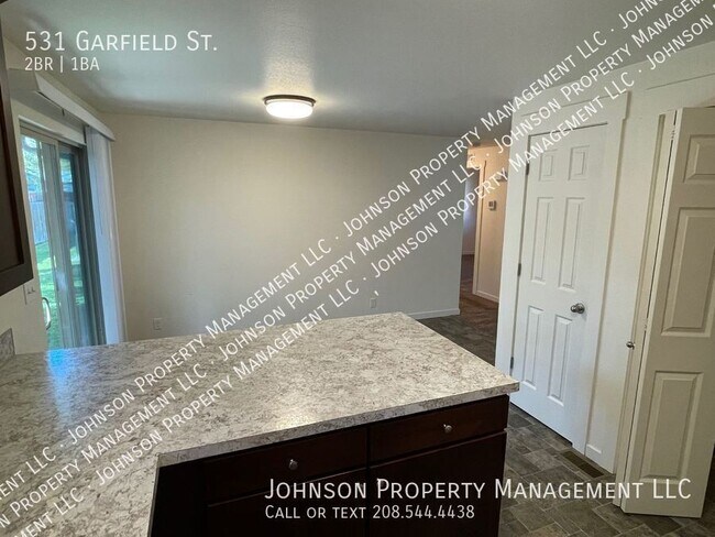 Foto del edificio - 531 Garfield St