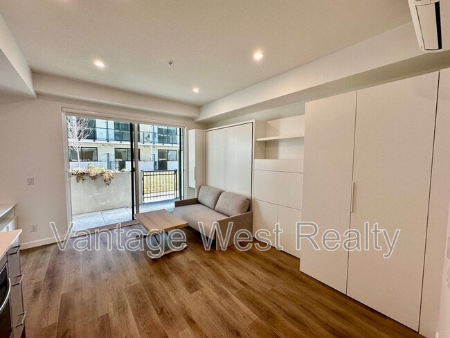 Building Photo - 1274-1274 Devonshire Ave