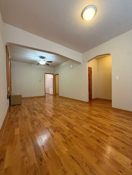 Foto del edificio - 4111 W Cullerton St