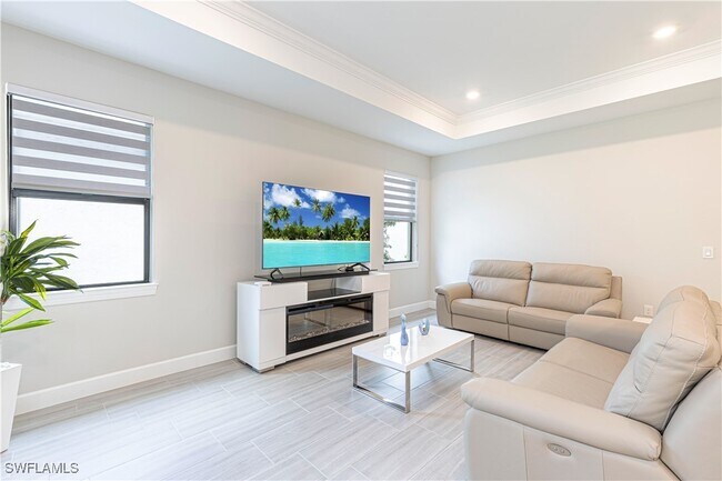 Building Photo - 10371 Ventana Ln