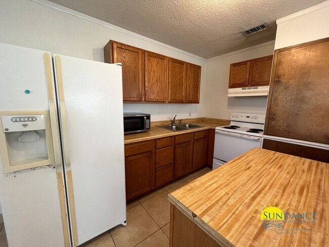 Building Photo - Quaint 1 Bedroom Unit in Niceville