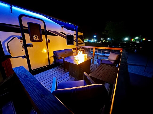 Building Photo - Desert Sky RV