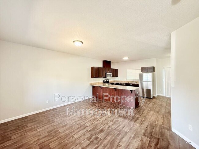 Foto del edificio - 12600 NE 49th St