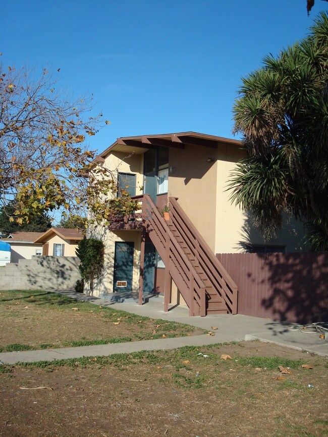 Primary Photo - 210-218 N M St