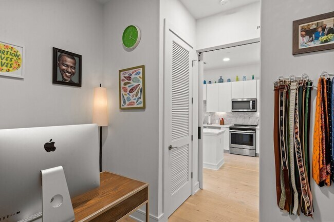 Foto del edificio - 1125 10th Avenue North Unit 310