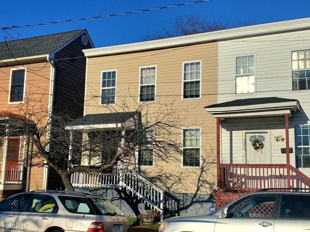 1 br, 1.5 bath House 2204 E Leigh St House Rental in Richmond, VA