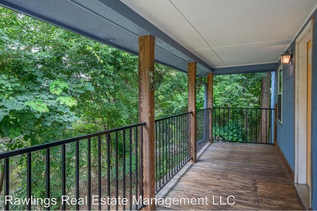 Foto del edificio - 2 br, 1 bath House - 26 Huntington Street