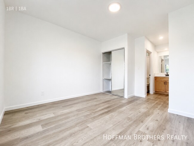 Foto del edificio - 1240 S Bronson Ave