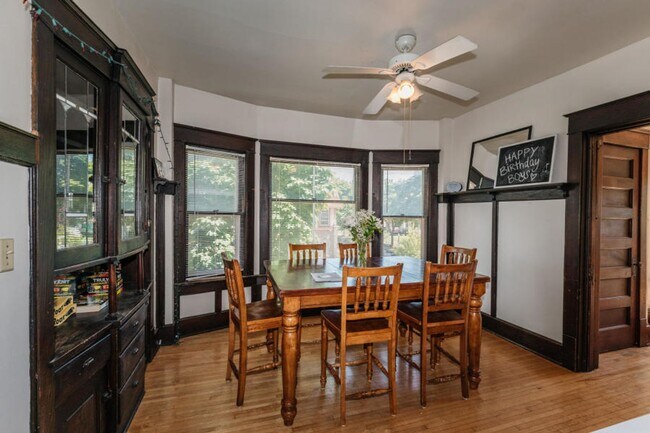 Foto del edificio - Farwell House