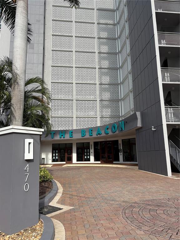 Foto principal - 470 3rd St S