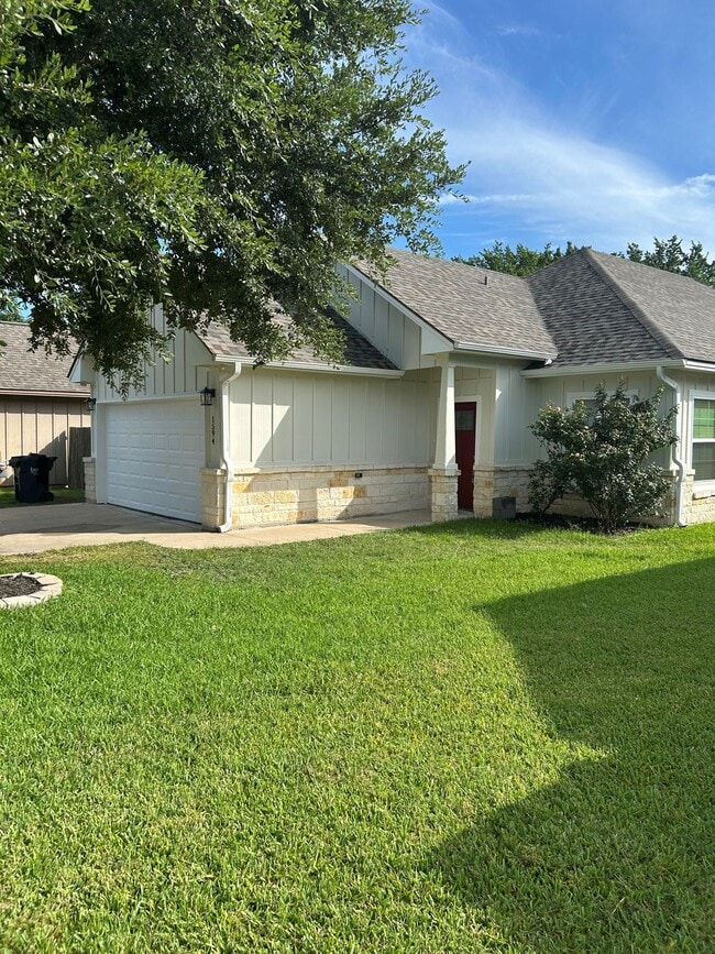 Building Photo - 1594 Wimberly Pl