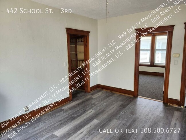 Foto del edificio - 442 School St