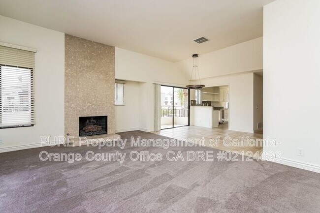 Foto del edificio - 3221 Francois Dr