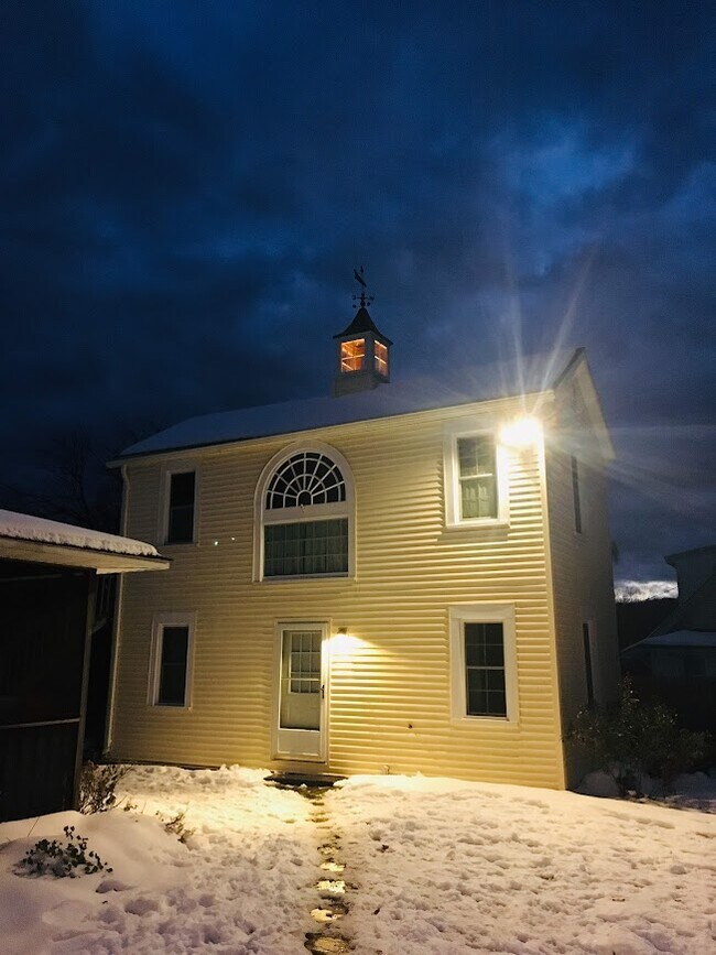 Foto del edificio - 8 High St