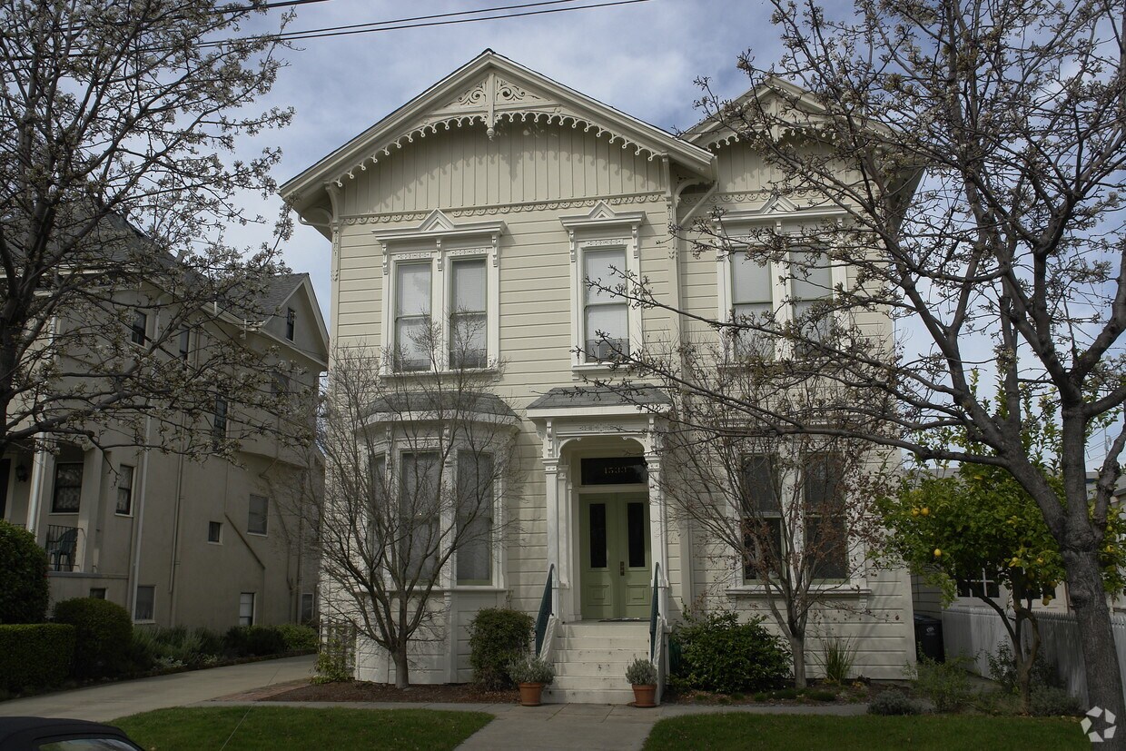 Foto del edificio - 1533 Union St