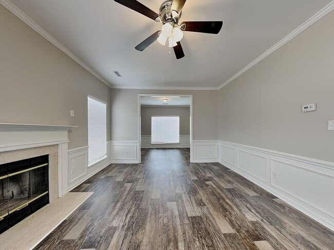 Foto del edificio - 9611 Dalphon Jones Dr