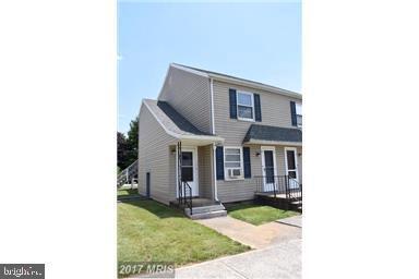 Primary Photo - 922 Stouffer Ave