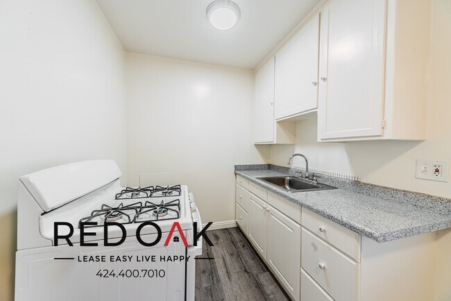 Foto del edificio - 12122 Hoffman St